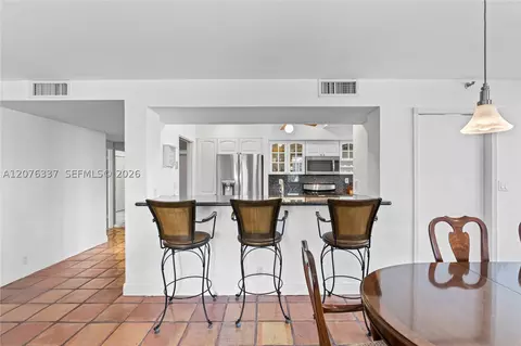 Dining - Undisclosed, Key Biscayne, FL 33149 photo 6 of 6