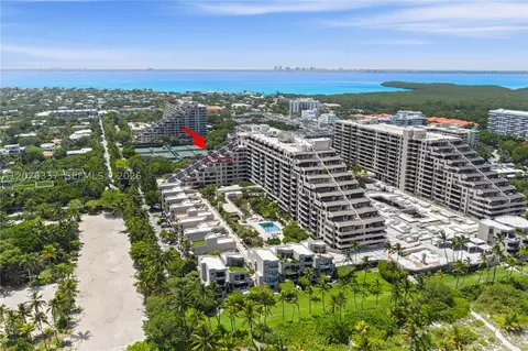 View/Area - Undisclosed, Key Biscayne, FL 33149 photo 4 of 5