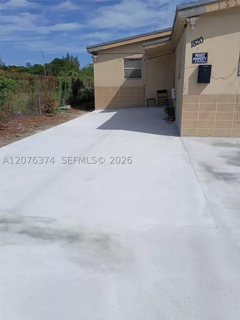1815-1820 Ali Baba Ave, Opa Locka, FL 33054 photo 2