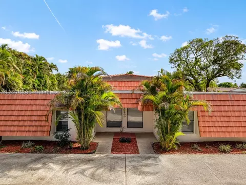 10600 NW 45th St, Coral Springs, FL 33065
