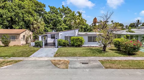 835 NW 84th St, Miami, FL 33150