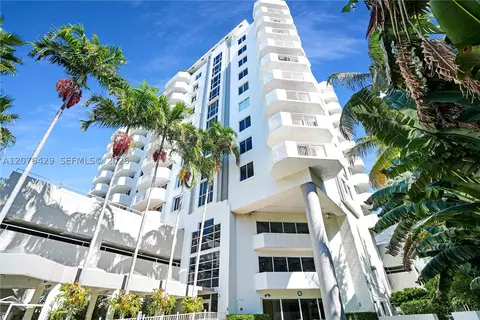 1621 Bay Rd #604, Miami Beach, FL 33139