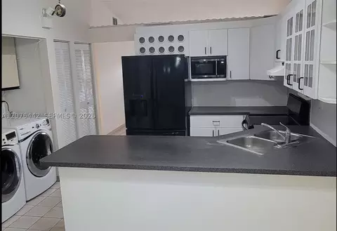 Other - 2121 W 54th St, Hialeah, FL 33016 photo 4 of 7