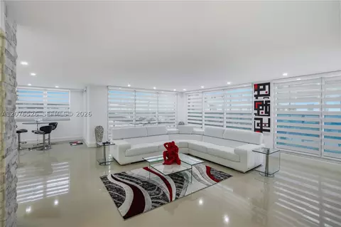 2751 S Ocean Dr #301S, Hollywood, FL 33019