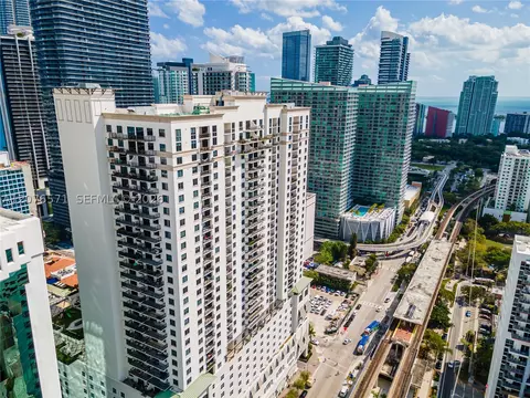 999 SW 1st Ave #1114, Miami, FL 33130