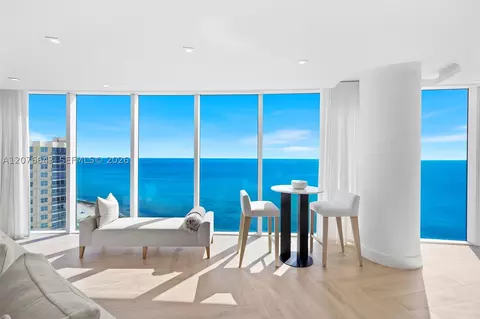 2711 S Ocean Dr #1502, Hollywood, FL 33019