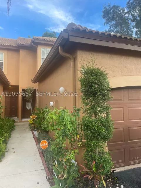 1522 Barcelona Way #5-20, Weston, FL 33327