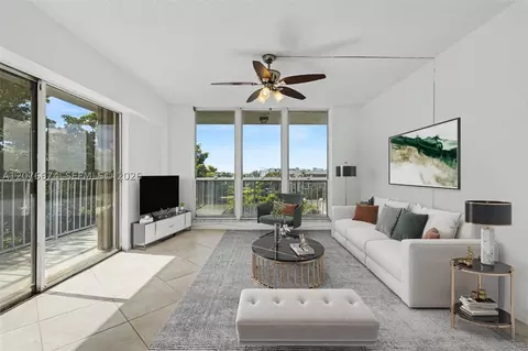 1625 SE 10th Ave #501, Fort Lauderdale, FL 33316