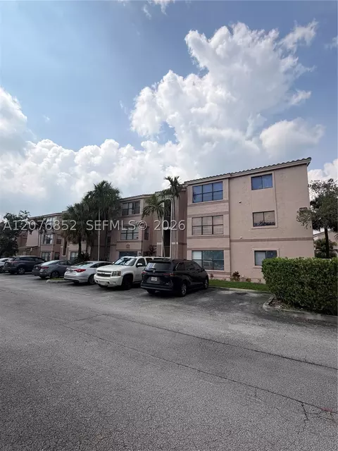 2926 S University Dr #6107, Davie, FL 33328