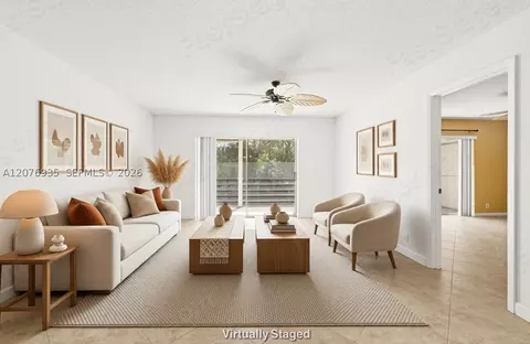 110 Lake Meryl Dr #216, West Palm Beach, FL 33411