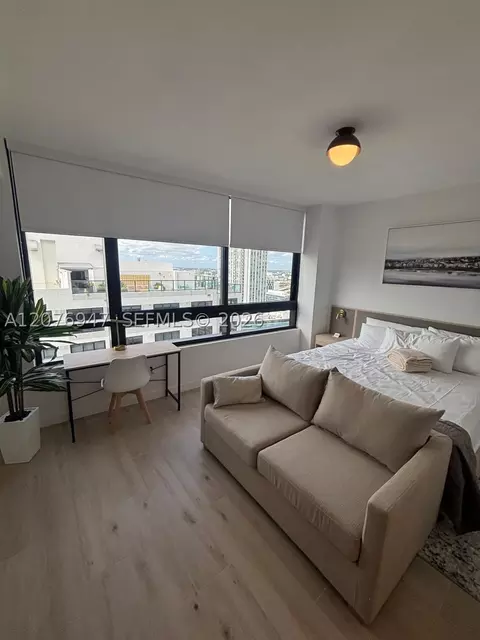 225 N Miami Ave #3308, Miami, FL 33128