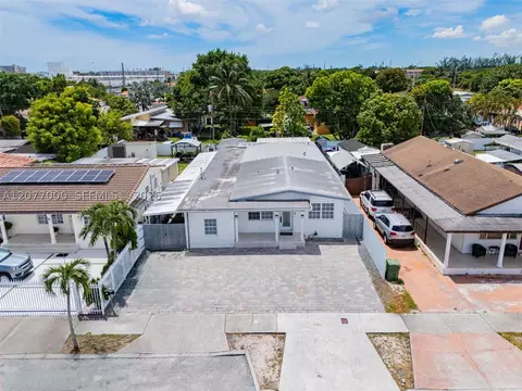 View/Area - 350 W 16th St, Hialeah, FL 33010 photo 1 of 11