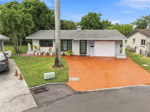 4401 NW 48th Ave, Tamarac, FL 33319