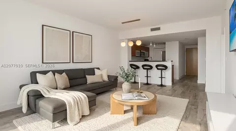 253 NE 2nd St #2104, Miami, FL 33132