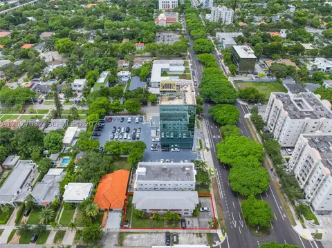 2101 SW 3rd Ave, Miami, FL 33129 photo 14