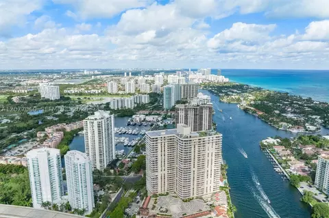 19355 Turnberry Way #8B, Aventura, FL 33180