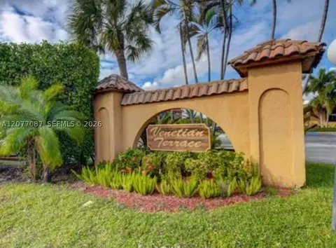 2141 W Woolbright Rd #L102, Boynton Beach, FL 33426