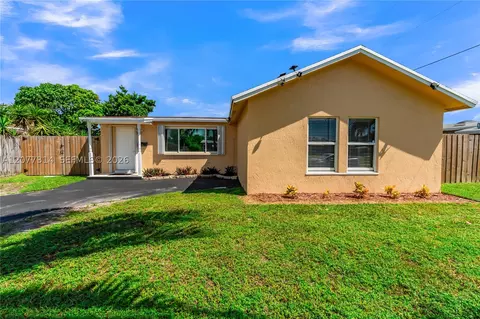 841 NE 59th St, Oakland Park, FL 33334