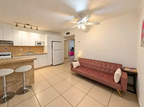 528 Meridian Ave #202A, Miami Beach, FL 33139