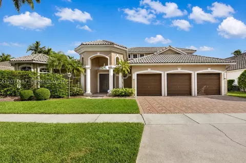 13727 NW 18th St, Pembroke Pines, FL 33028