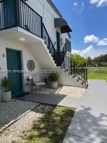 7235 NW 179th St #101, Hialeah, FL 33015