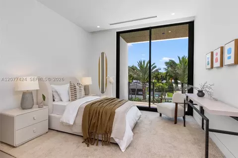 Bedroom - 6200 SW 123rd Ter, Pinecrest, FL 33156 photo 8 of 8
