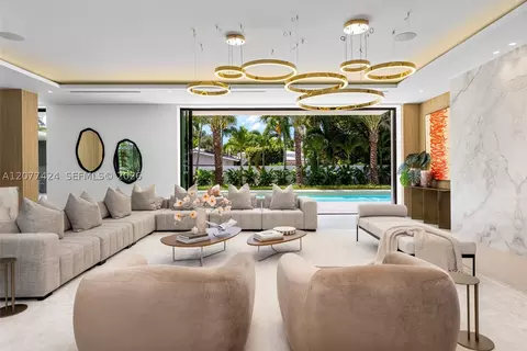 Living - 6200 SW 123rd Ter, Pinecrest, FL 33156 photo 5 of 12