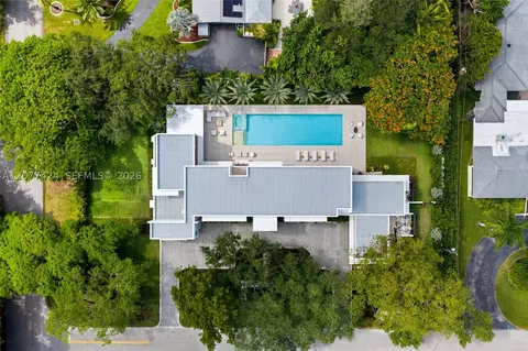 View/Area - 6200 SW 123rd Ter, Pinecrest, FL 33156 photo 2 of 3