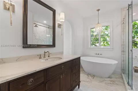 Bath - 1202 Granada Blvd, Coral Gables, FL 33134 photo 1 of 5