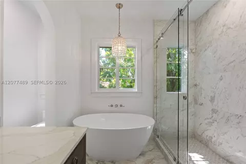 Bath - 1202 Granada Blvd, Coral Gables, FL 33134 photo 2 of 5