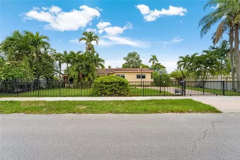 1435 SW 78th Ct, Miami, FL 33144