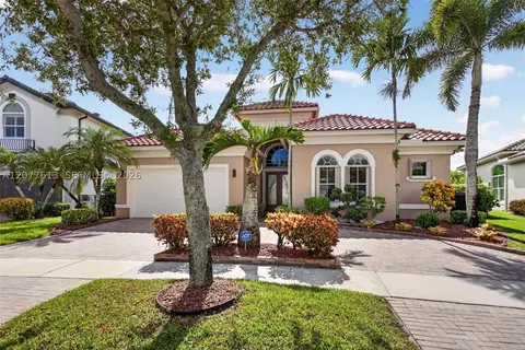 7530 NW 120th Dr, Parkland, FL 33076