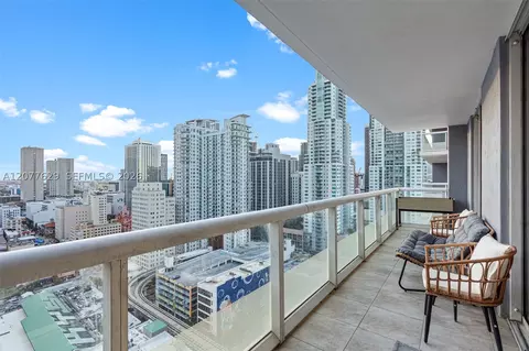 50 Biscayne Blvd #2507, Miami, FL 33132