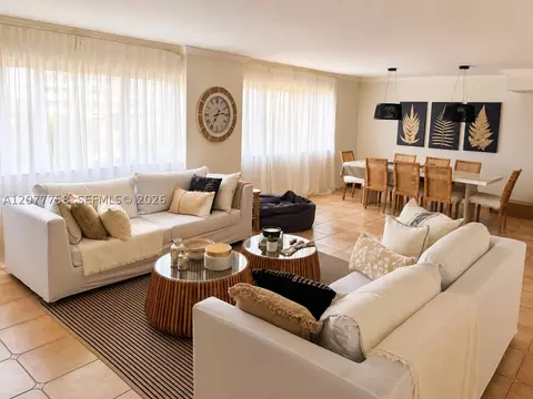Living - Undisclosed, Key Biscayne, FL 33149 photo 1 of 2
