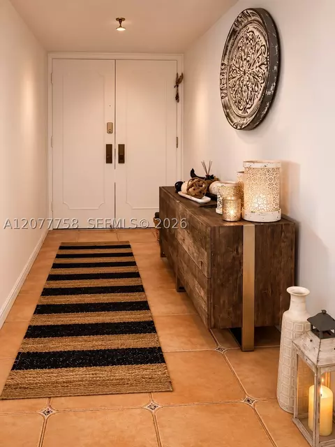 Entry Way - Undisclosed, Key Biscayne, FL 33149 photo 1 of 4