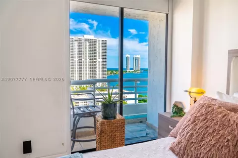 3300 NE 192nd St #1612, Aventura, FL 33180