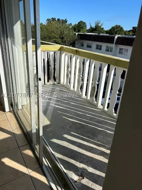 15201 NE 6th Ave #C302, Miami, FL 33162