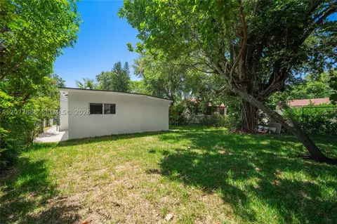 Exterior - 8318 NE 3rd Ct, Miami, FL 33138 photo 4 of 5