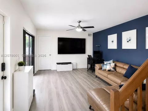 1200 SW 118th Ter #1200, Davie, FL 33325