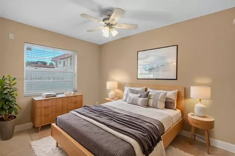 Bedroom - 12840 SW 43rd Dr #176-B, Miami, FL 33175 photo 3 of 8