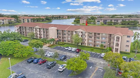 13705 SW 12th St #409B, Pembroke Pines, FL 33027