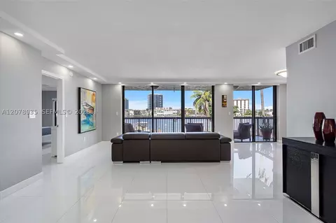 200 Golden Isles Dr #206, Hallandale Beach, FL 33009