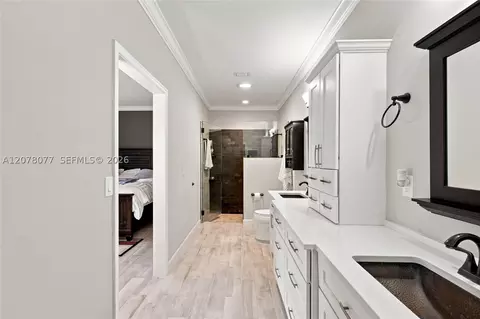 Bath - 6526 Windsor Dr, Parkland, FL 33067 photo 2 of 6