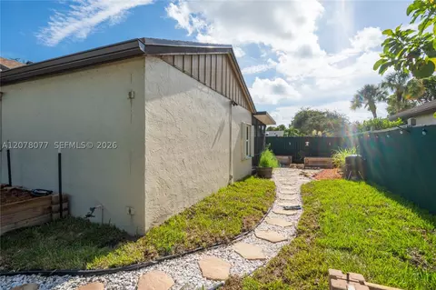 Exterior - 6526 Windsor Dr, Parkland, FL 33067 photo 8 of 12