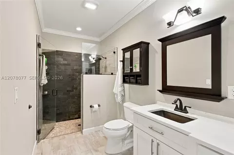 Bath - 6526 Windsor Dr, Parkland, FL 33067 photo 3 of 6