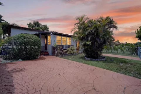 4940 SW 5th Ter, Miami, FL 33134