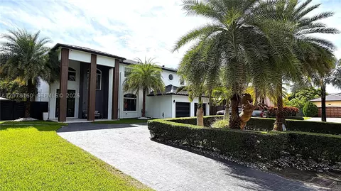 8211 SW 122nd Ave, Miami, FL 33183