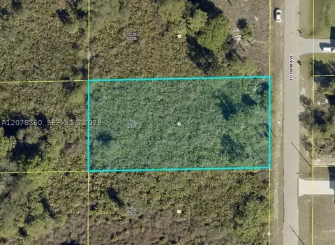 1417 Edison Ave, Lehigh Acres, FL 33972