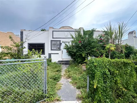 1275 NW 55th St, Miami, FL 33142