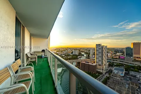 185 SW 7th St #3609, Miami, FL 33130